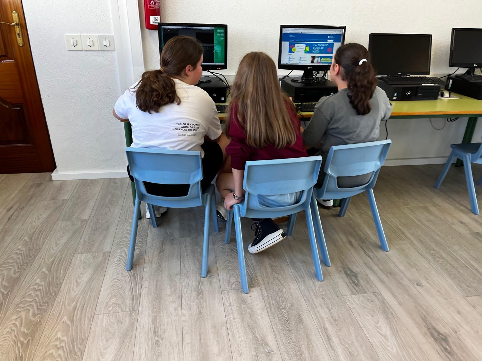 Editando vídeo de 4º de EP O Mercado de Vila Vella.jpeg